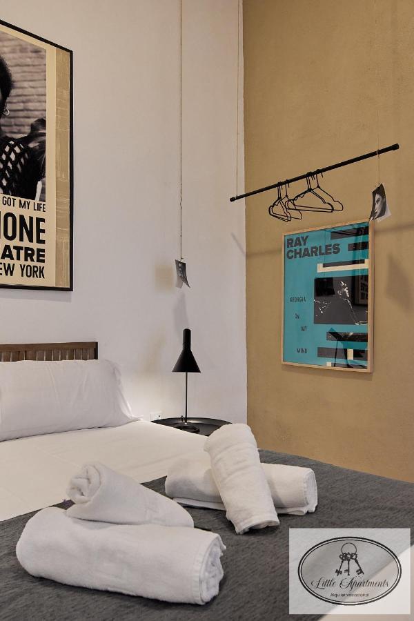La Linda Little Apartments Кадис Екстериор снимка